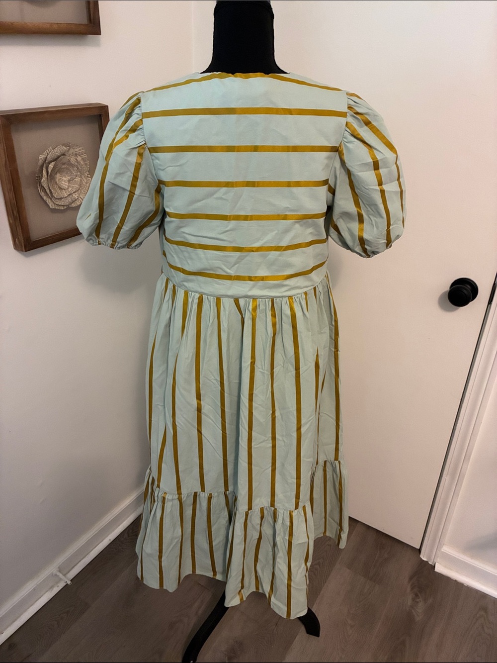 ENGLISH FACTORY Tiered Puff Sleeve Poplin Midi Dress Small - Picture 5 of 6